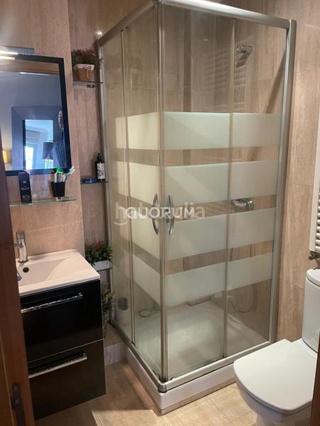 Foto ece1f873-6322-48b2-9707-37191b0ba0e3. Flat with heating parking in Zabalburu Bilbao