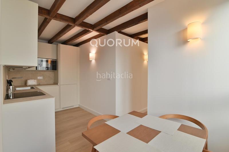 Foto f0ec0121-7c45-45d6-bc35-4b8ccbca35ab. Miete etagenwohnung mit heizung in Ensanche - Moyua - Diputación Bilbao