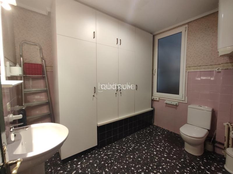 Foto 5557c589-0cc3-4341-a9a2-438b92efd1a2. Location bureau avec chauffage dans Alhóndiga Bilbao