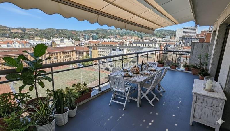 Foto 8d091d80-765d-4d5f-a2be-4a7d55cf1e67. Pis amb calefacció a Zabalburu Bilbao