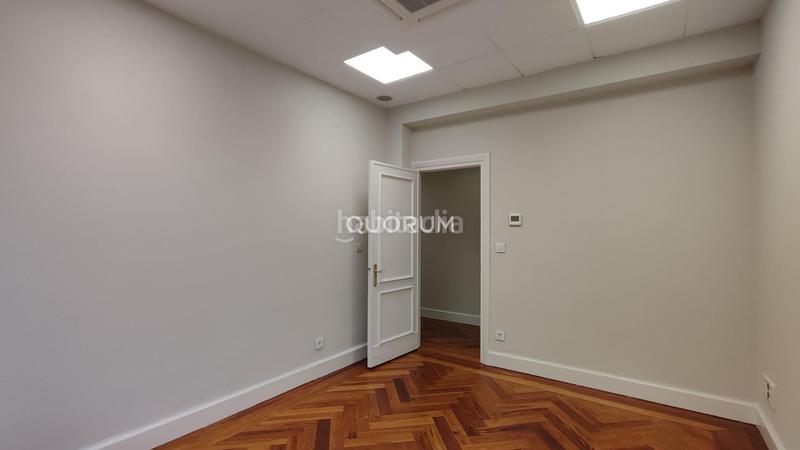 Foto eb315916-4fca-4f65-853b-14620c58937a. Alquiler oficina espectacular oficina en alquiler en jardines de albia en Bilbao