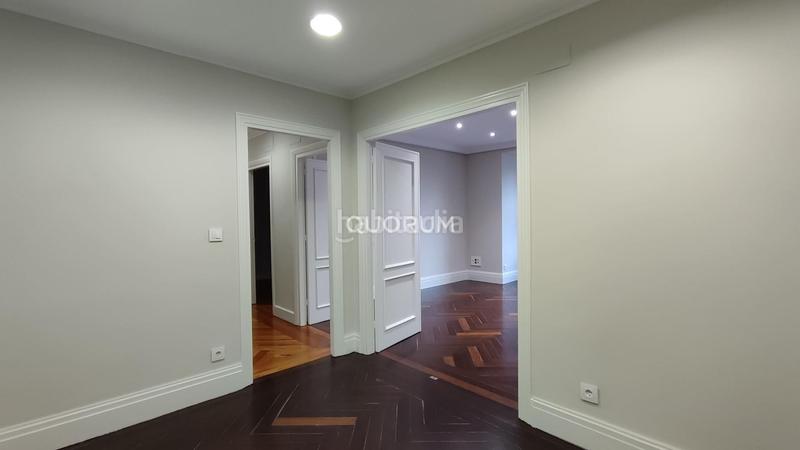 Foto 0b493cd5-d8ec-4be1-9f24-133e1423e033. Location bureau avec chauffage dans Ensanche - Moyua - Diputación Bilbao