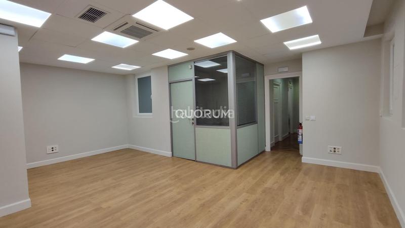 Foto 77826ea6-7768-4b5c-bbb1-b3ddbddfc0e0. Location bureau avec chauffage dans Ensanche - Moyua - Diputación Bilbao