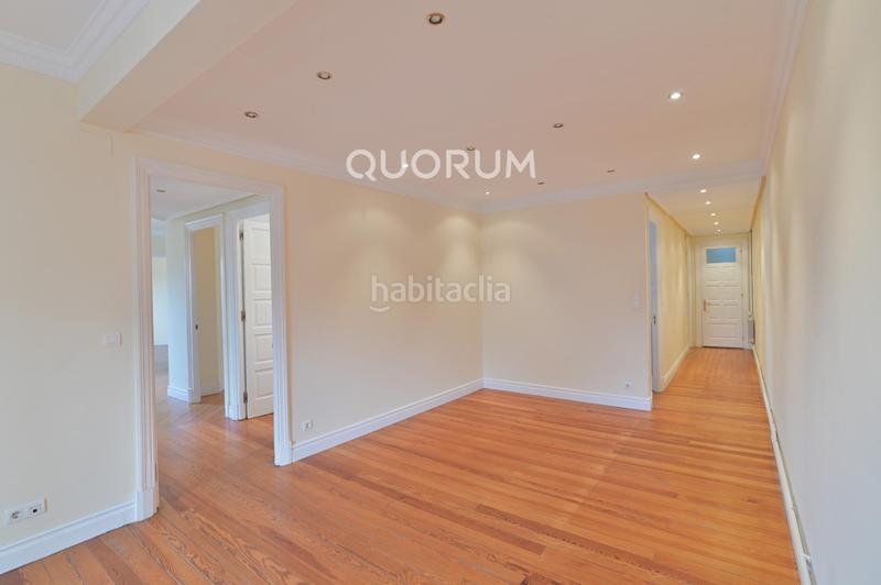 Foto de6df25a-457d-4443-b388-9740ad7d61d2. Miete etagenwohnung mit heizung in Ensanche - Moyua - Diputación Bilbao