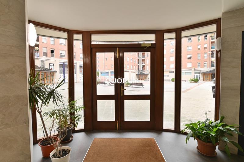 Foto 429241f3-b55e-40cb-a958-f0f87008225b. Affitto appartamento in calle de julián zugazagoitia 9 in Bilbao