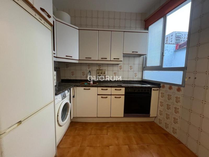 Foto 7848a778-98ff-46d1-9080-306a0d3cae96. Alquiler piso amplia vivienda de 2 hab en jesuitas en Bilbao