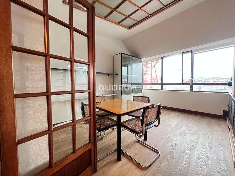 Foto be9697bd-33e9-4e6e-89bd-9f2df1a005ba. Alquiler piso amplia vivienda de 2 hab en jesuitas en Bilbao