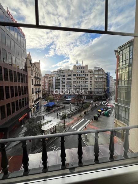 Foto dd7b6777-9ac8-4051-ba43-74faab51b876. Appartement avec chauffage dans Ensanche - Moyua - Diputación Bilbao