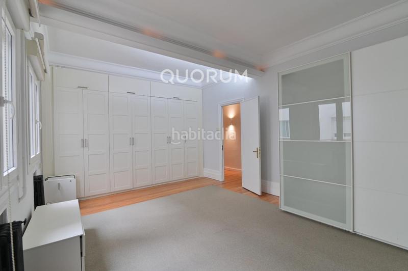 Foto 4a09b1aa-c4e0-4cde-bef1-4606b0ecb587. Appartement avec chauffage dans Zona Indautxu Bilbao