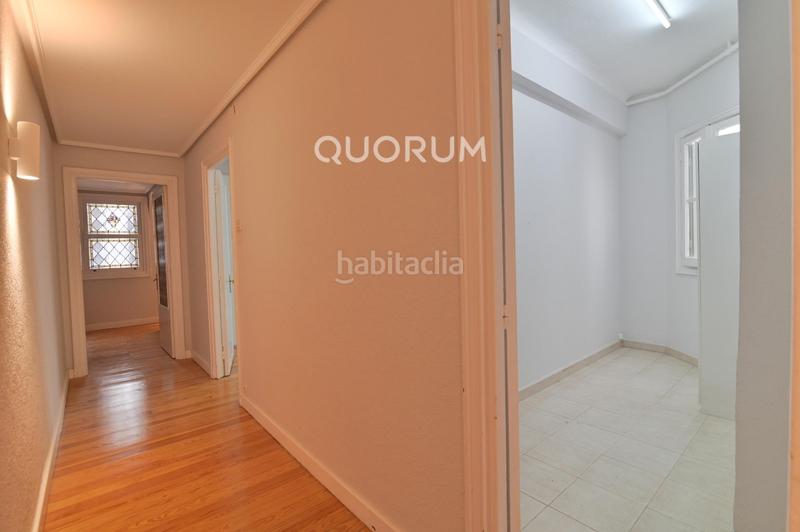 Foto 57d5dd2b-e3db-435d-8de6-5bc9f6a91157. Appartement avec chauffage dans Zona Indautxu Bilbao