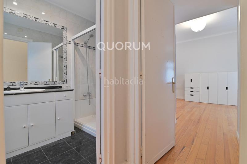 Foto d88cdfbf-c744-4e52-9670-1c99ae8f53b3. Appartement avec chauffage dans Zona Indautxu Bilbao