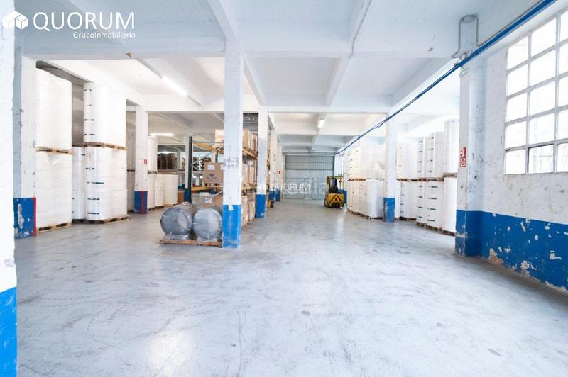 Foto d796412f-c824-43e8-a36b-0c9f56540998. Affitto capannone industriale in Zamudio