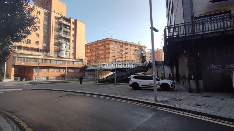 Foto 512b8651-b681-4cb2-96d9-d8c3bff0ca82. Rent business premise in Rekalde Centro Bilbao