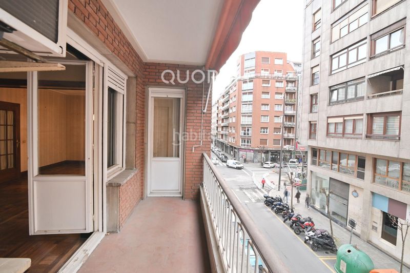 Foto 0824bdc5-7ad2-4a06-a330-8bdc73ab6be6. Pis amb aparcament a Sabino Arana-Jesuitas Bilbao
