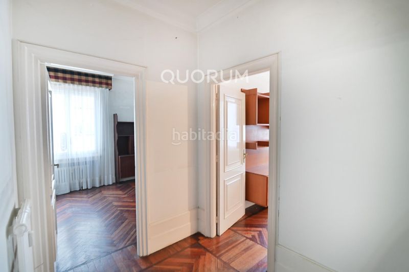 Foto bb88eb5a-4406-4372-a8c9-2c52a8e6bdf3. Pis amb aparcament a Sabino Arana-Jesuitas Bilbao
