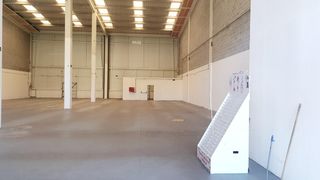 Rent Business premise in Galdakao. Local en n634