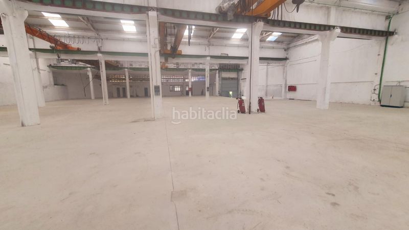 Foto cd88f1c1-3549-457b-abbc-668eb34fb690. Location bâtiment à usage industriel dans San Miguel Basauri