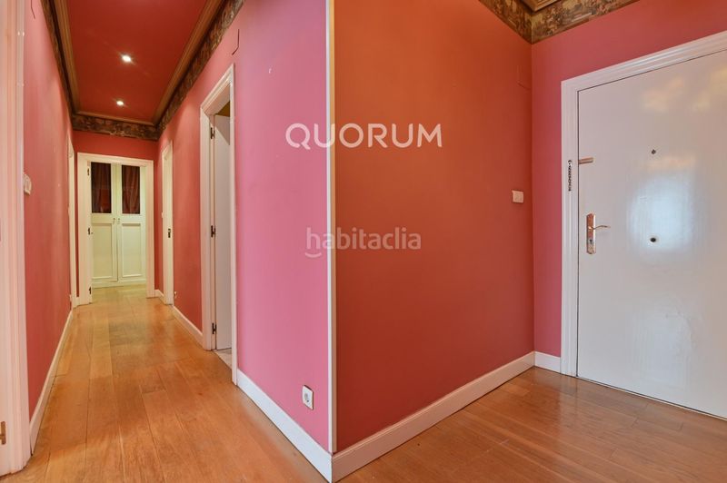 Foto 3b8c2a4c-7d0b-4f6b-b2c6-8416eb7d0279. Pis a Zabalburu Bilbao