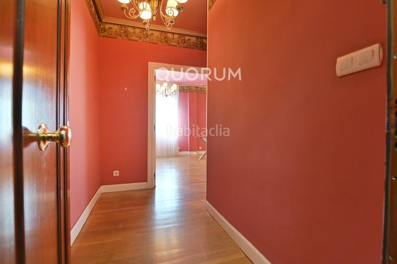 Foto bcd0d820-284b-435e-8e0b-41cfa25c251f. Pis a Zabalburu Bilbao