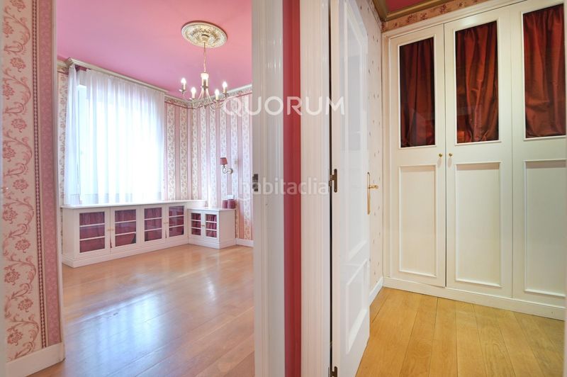 Foto cd56607e-0404-4ce0-972e-1ecb47e916d4. Pis a Zabalburu Bilbao