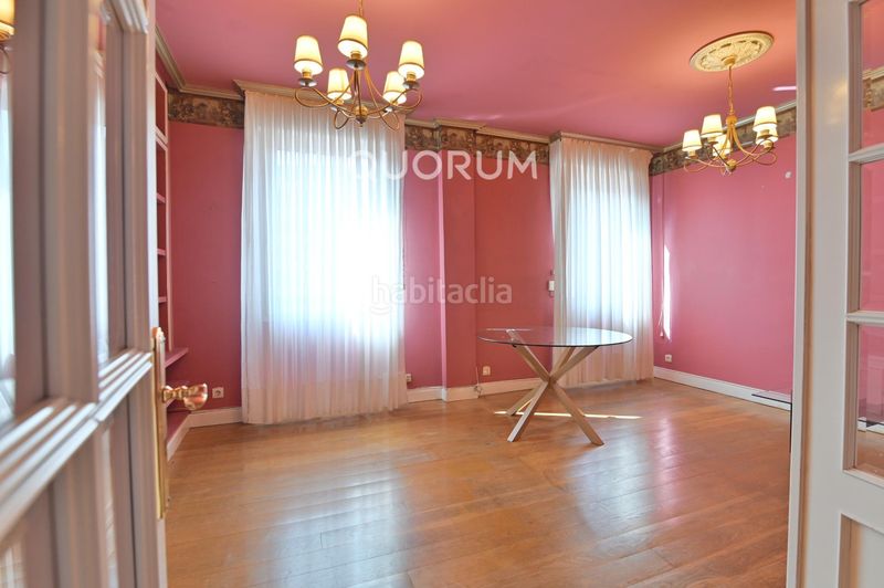 Foto d159688f-cfe2-4dcc-b108-49ee920cd1f9. Pis a Zabalburu Bilbao