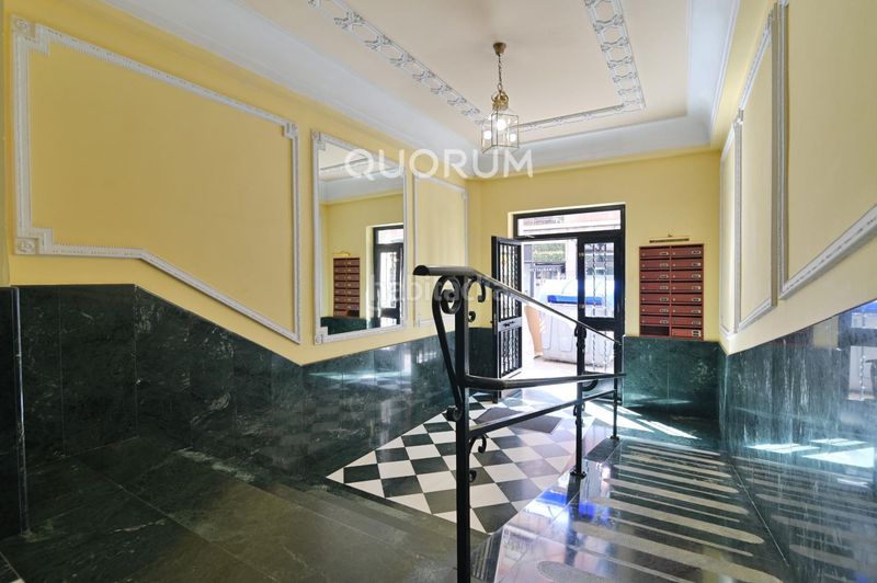 Foto 693cd13e-4b81-41d4-acfd-ff319876fa84. Pis amb calefacció a Ensanche - Moyua - Diputación Bilbao