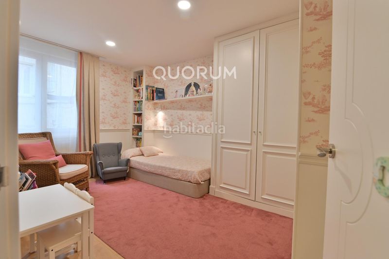 Foto 72d4e114-338c-4d61-bc5b-747a11c16bde. Pis amb calefacció a Ensanche - Moyua - Diputación Bilbao