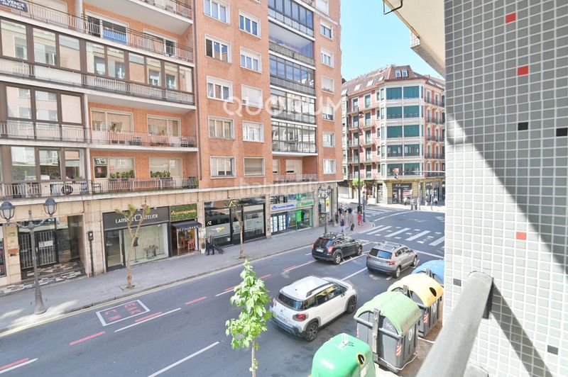 Foto 7d1623b5-3d25-41a7-a330-daf68c30f5fd. Pis amb calefacció a Ensanche - Moyua - Diputación Bilbao