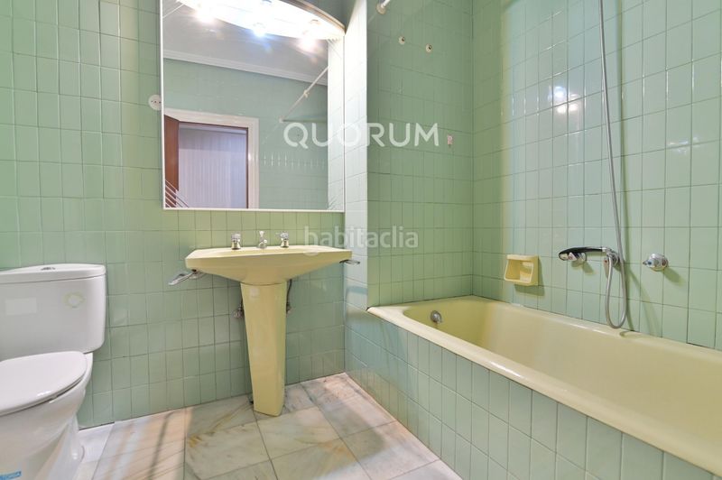 Foto 02679453-7650-48a2-8702-cd4714473f2a. Pis a Zona Indautxu Bilbao