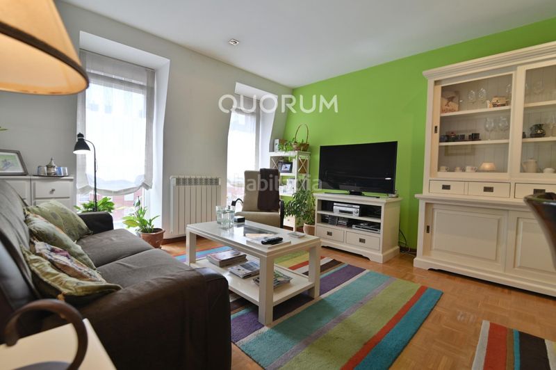 Foto 53800340-1cf3-4b1b-8652-54221e7b3a1f. Pis amb aparcament a Miribilla Bilbao