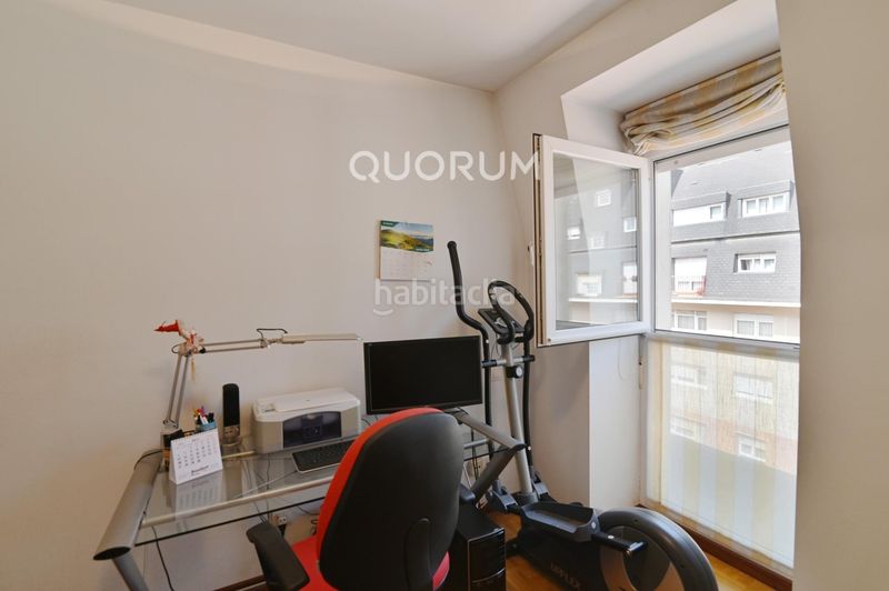 Foto 5eaf24b3-e477-4931-a2d1-fb63ae730c0b. Pis amb aparcament a Miribilla Bilbao