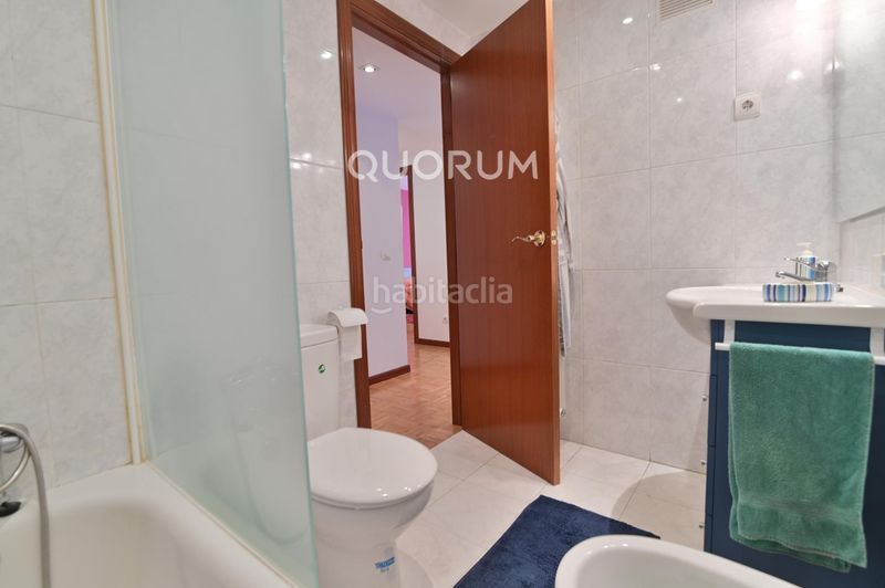 Foto 620ee833-7c2e-4b0f-a1d4-a12bac8e0a54. Pis amb aparcament a Miribilla Bilbao