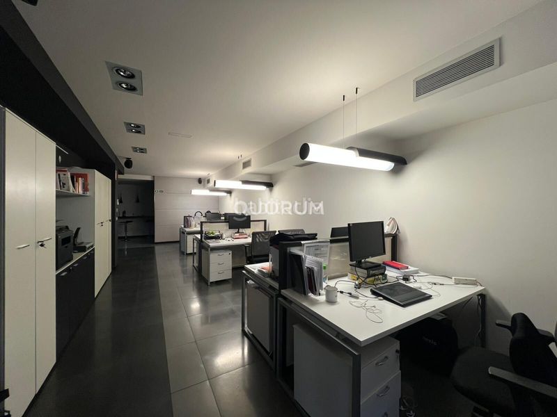 Foto b5e3c8b9-0429-4b7b-82af-ef04519e02b8. Miete büro in Sabino Arana-Jesuitas Bilbao