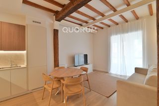 Miete Etagenwohnung  Calle calle general concha. Apartamento en la alhondiga