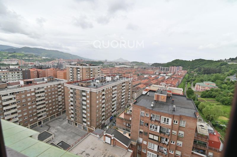 Foto a42644d6-9ec4-42b8-8ebd-d6d2cf30018f. Pis amb calefacció aparcament a Ibarrekolanda Bilbao