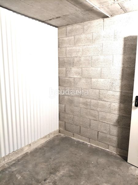 Foto a6e9bb68-e3ee-4e04-8532-c0b808be73d4. Aparcament cotxe a Iralabarri Bilbao