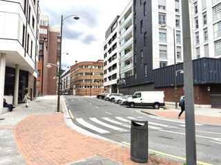 Parking coche  Calle calle andrés isasi. Garaje y trastero en edificio de obra de nueva