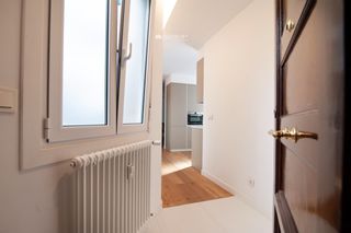 Rent Flat  Calle rodriguez arias. Maravilloso apartamento de lujo en moyua con diseño