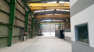 Bâtiment à usage industriel à Abanto y Ciérvana / Abanto Zierbena
