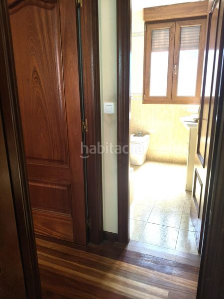Foto 51ee68f9-c205-4555-ac0d-9ab39cb9422a. Casa adossada amb calefacció a Basurtu Bilbao