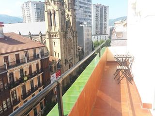 Flat in Calle HURTADO DE AMEZAGA
