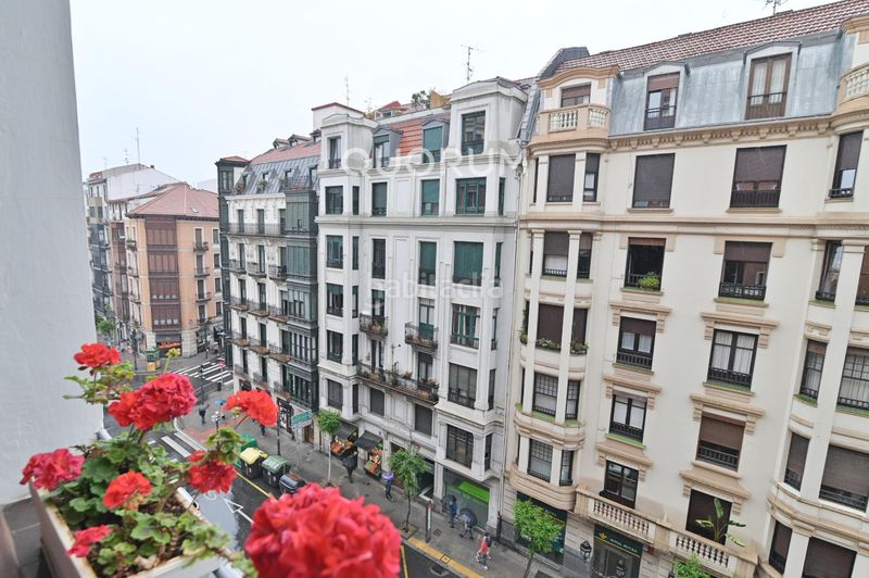 Foto 49fdfea9-2ce4-4bbb-a785-f8dcf3645339. Pis amb calefacció a Zabalburu Bilbao