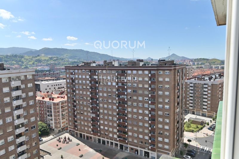 Foto a3f7adca-547e-4caa-b13d-e7a7014173a6. Pis amb calefacció aparcament a Ibarrekolanda Bilbao