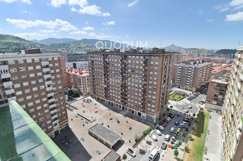 Foto a85e732b-b90c-4add-a57c-64d2422fa836. Pis amb calefacció aparcament a Ibarrekolanda Bilbao