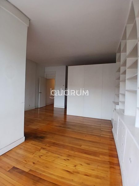 Foto a2b1bac7-2be7-4930-bb9d-67624eed3260. Pis amb calefacció a Abandoibarra - Guggenheim Bilbao