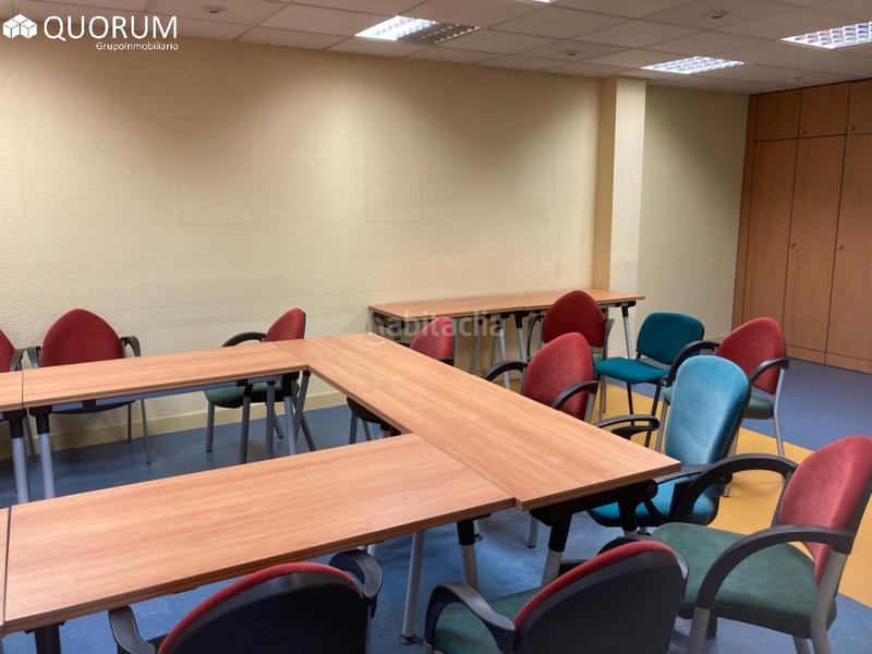 Foto 2c2cf9a8-ad7f-47b4-a470-02f06998ad52. Ufficio con riscaldamento in San Pedro de Deusto - La Ribera Bilbao