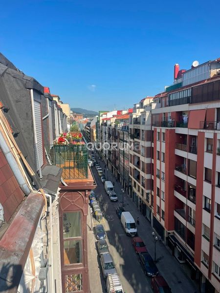 Foto a9525127-89f1-475a-83d9-7f2eba3f330b. Pis amb calefacció a Zabalburu Bilbao