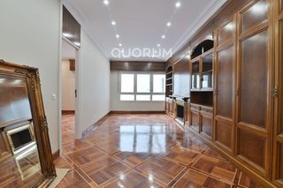 Miete Etagenwohnung  Calle calle máximo aguirre. Vivienda de 2 habitaciones y 2 baños