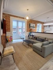 Pis  Calle hurtado de amezaga. Vivienda reformada de 3 dormitorios