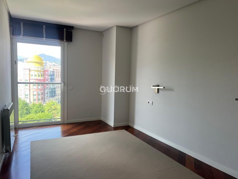Foto c1247ae1-5267-43ab-9b11-ddfaf7b19ca7. Rent flat in Abandoibarra - Guggenheim Bilbao